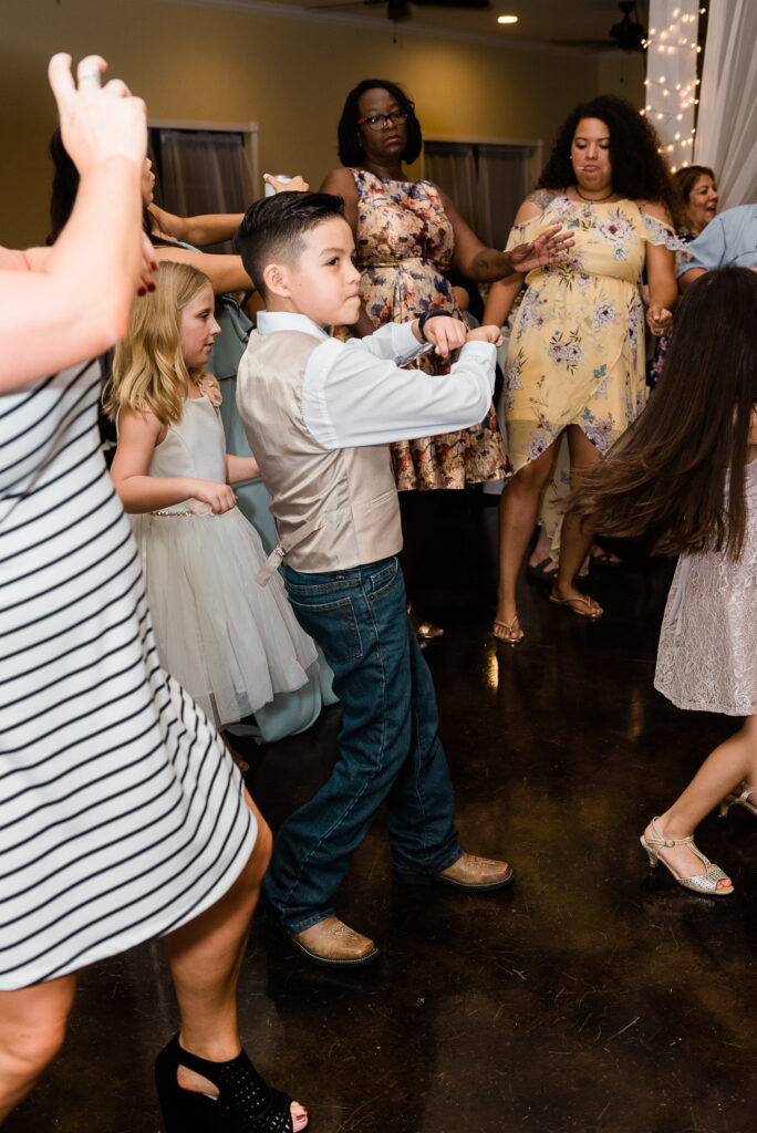 Dancing Belle Vue Wedding Venue in Tyler, TX by Sulphur Springs Photographer, Candace Pair