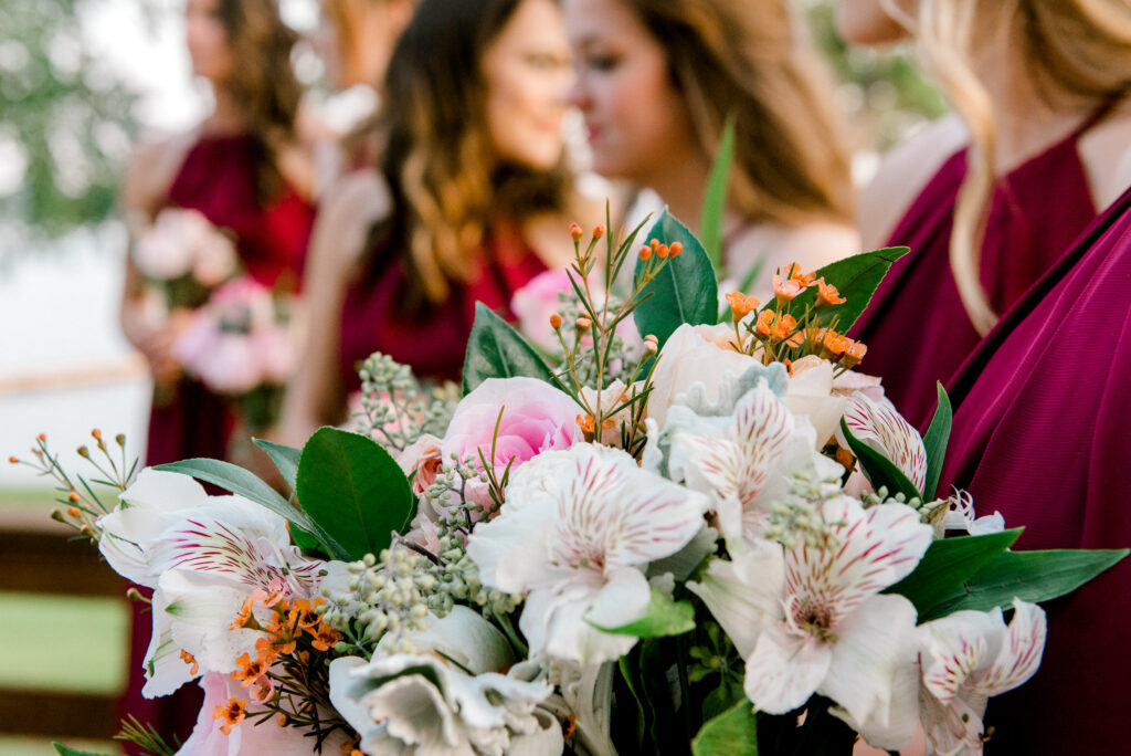 Bridesmaid bouquet at Lake Tyler Petroleum Club | Texas Wedding Photographer
